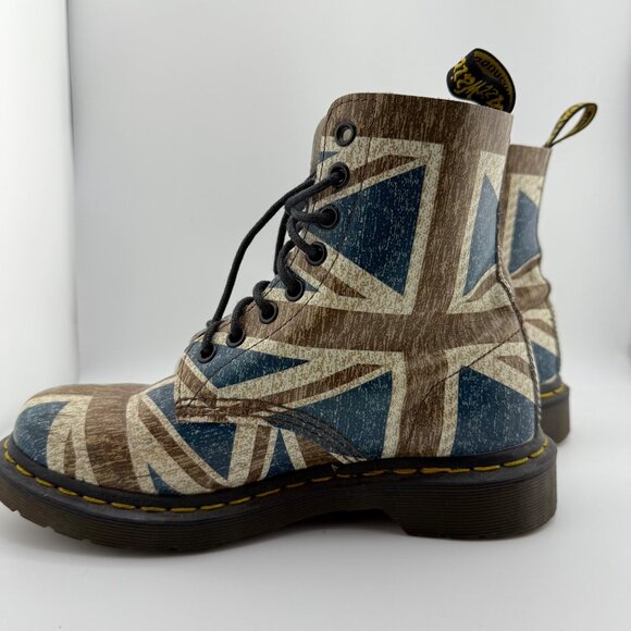 Dr. Martens Union Jack Soft Leather Boots Size EU 38 UK 5 US 7 Vintage Distresse - Picture 6 of 7